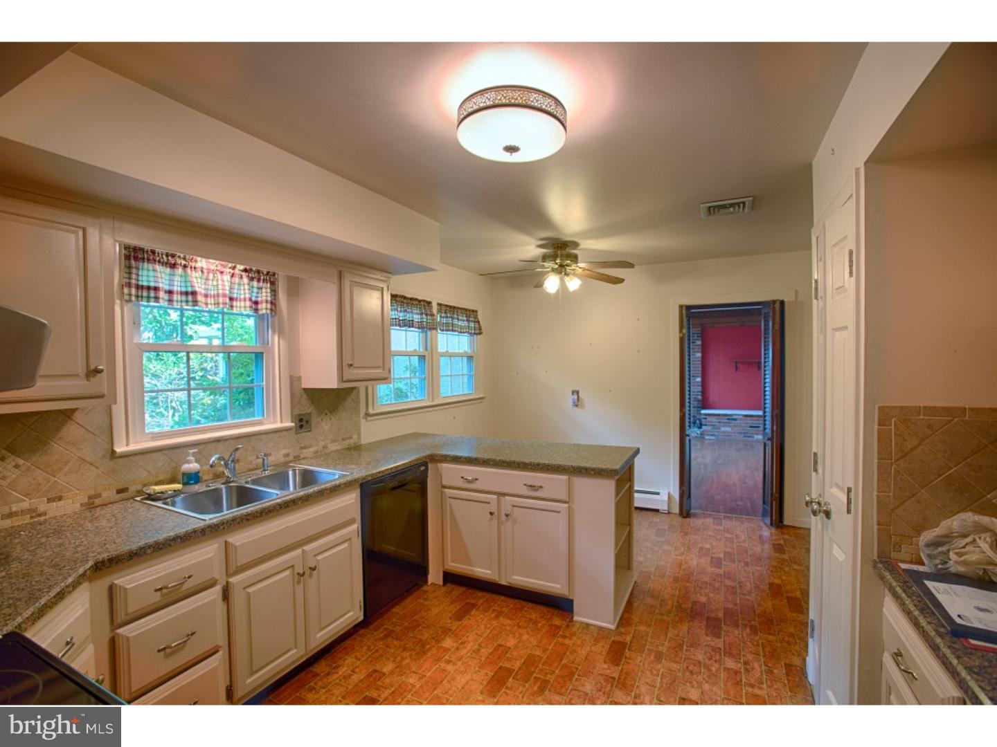 961 Bypass Road Perkasie, PA 18944 - Photo 8 of 25