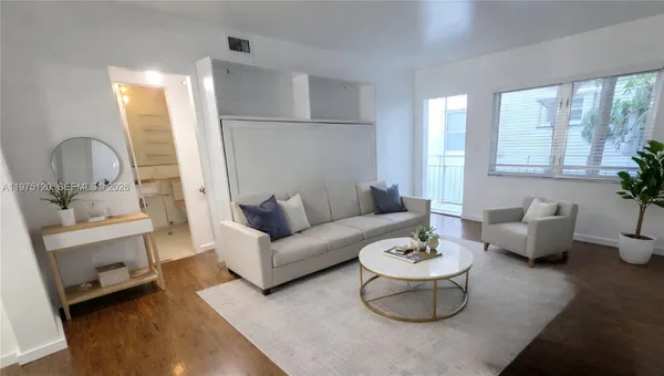 $1,700 | 1616 Euclid Avenue, Unit 12, Miami Beach, FL 33139