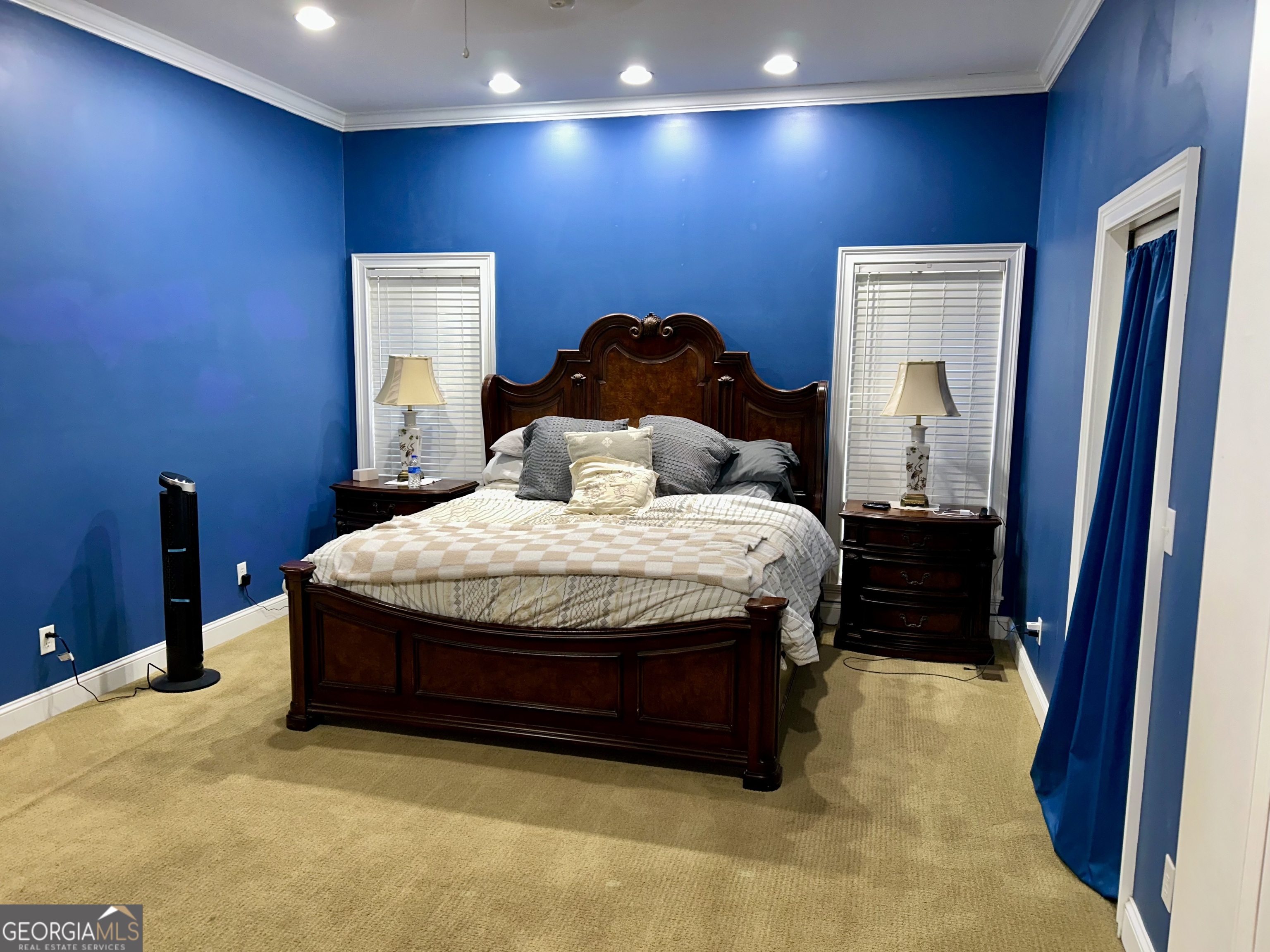 518 Fambrough Drive Elberton, GA 30635 - Photo 32 of 74 a bedroom with a bed and a mirror