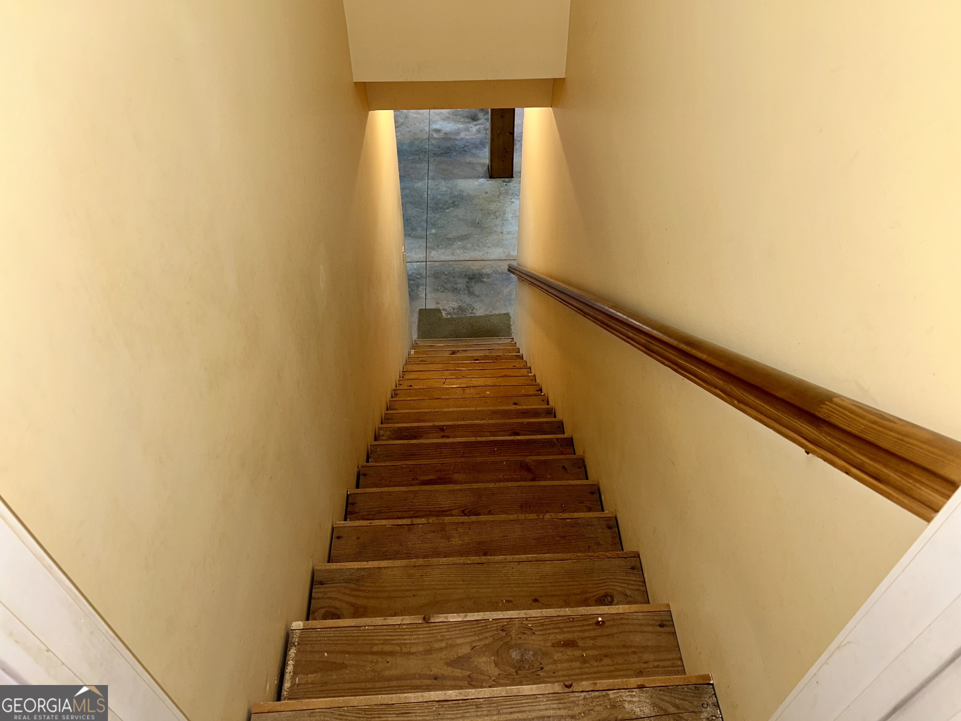 518 Fambrough Drive Elberton, GA 30635 - Photo 66 of 74 a view of entryway
