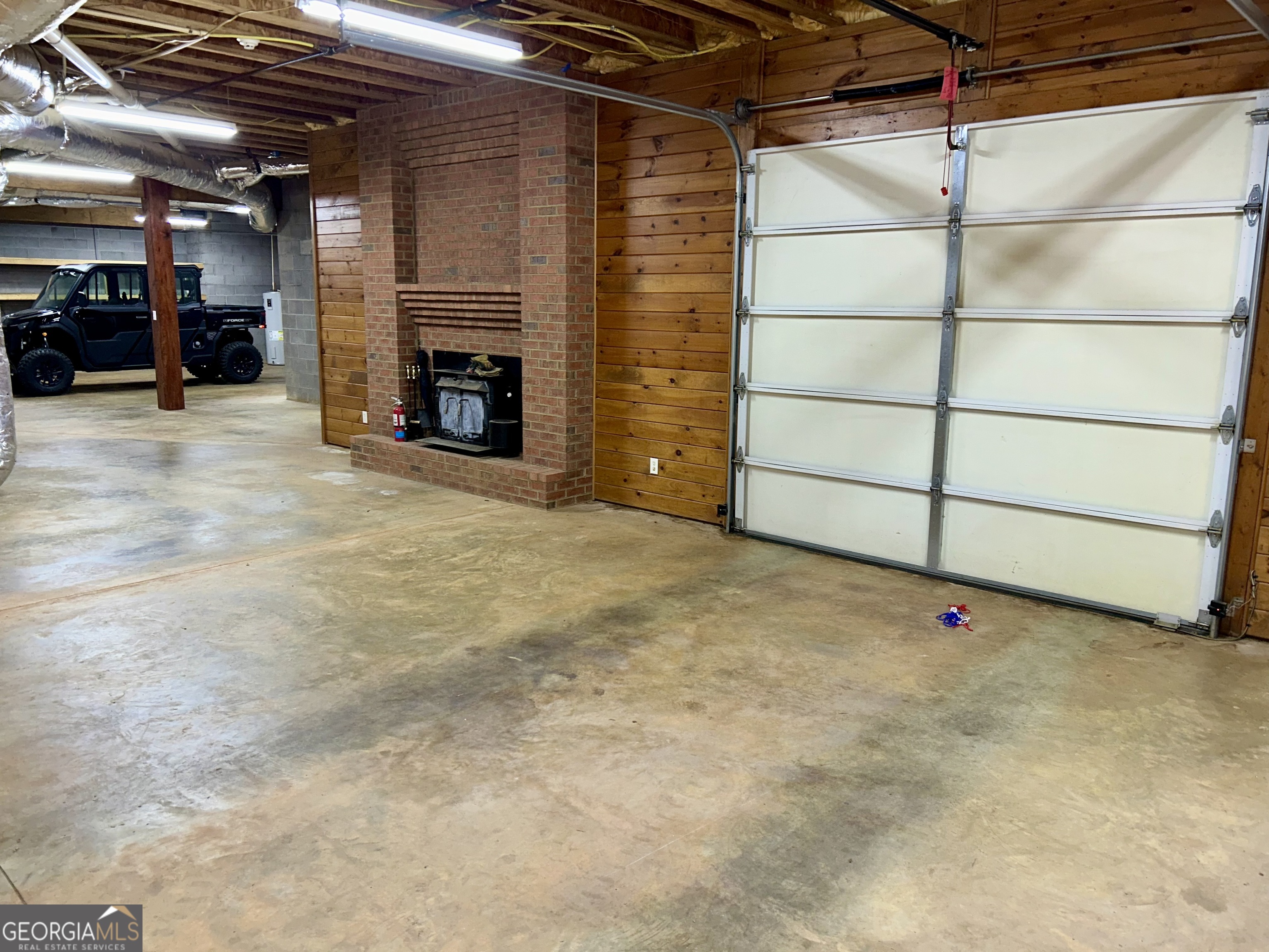 518 Fambrough Drive Elberton, GA 30635 - Photo 72 of 74 a view of garage
