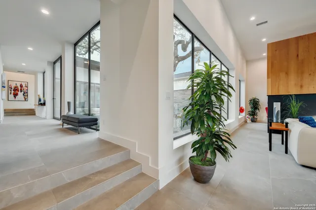 $3,949,000 | 24619 Cliff Line, San Antonio, TX 78257