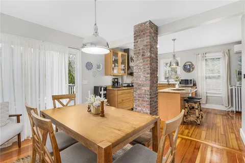 $895,000 | 5 Conrad Court, Newport, RI 02840