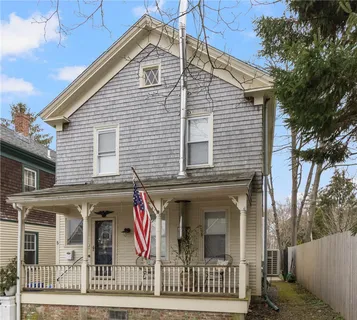 $895,000 | 5 Conrad Court, Newport, RI 02840