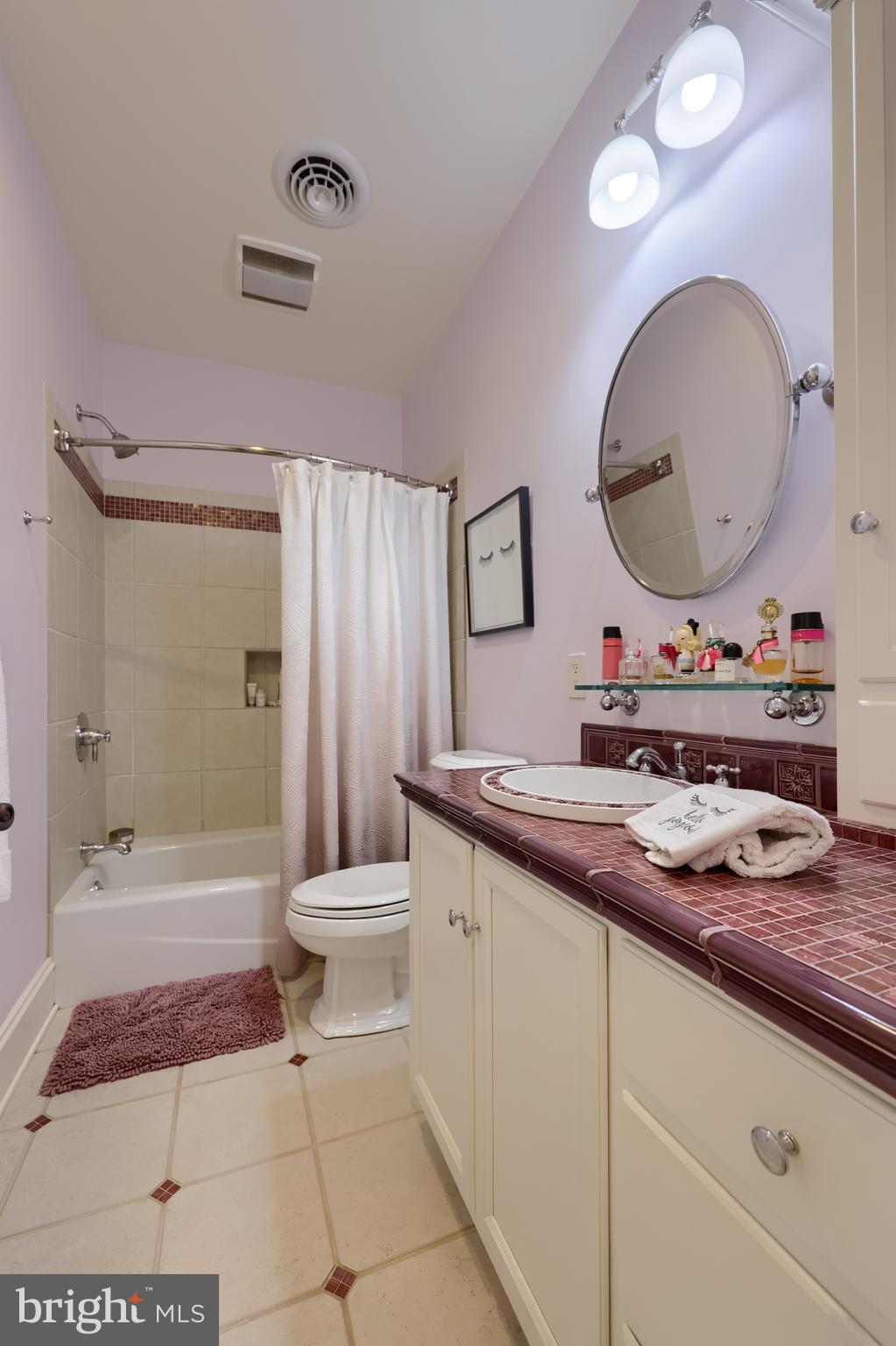 905 Greenside Drive Lititz, PA 17543 - Photo 37 of 127