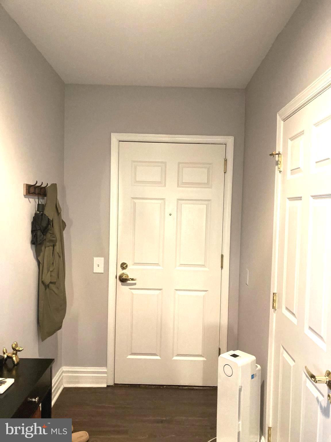 1600-18 Arch Street, Unit 1013 Philadelphia, PA 19103 - Photo 14 of 31 a view of a small space