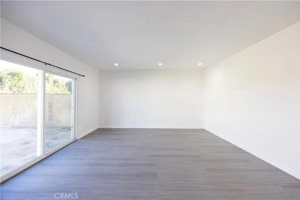 $4,000 | 2558 South 10th Avenue, Monrovia, CA 91016