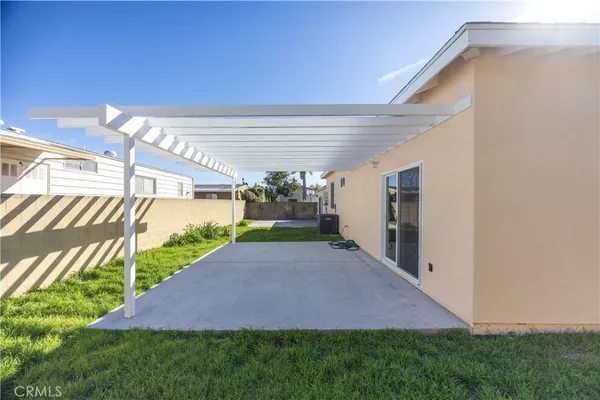 $4,000 | 2558 South 10th Avenue, Monrovia, CA 91016