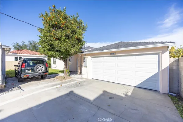 $4,000 | 2558 South 10th Avenue, Monrovia, CA 91016
