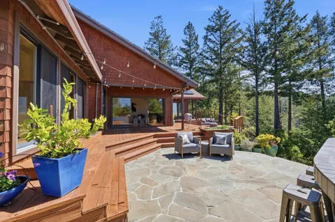 $2,198,000 | 25991 Mar Vista Court, Los Gatos, CA 95033