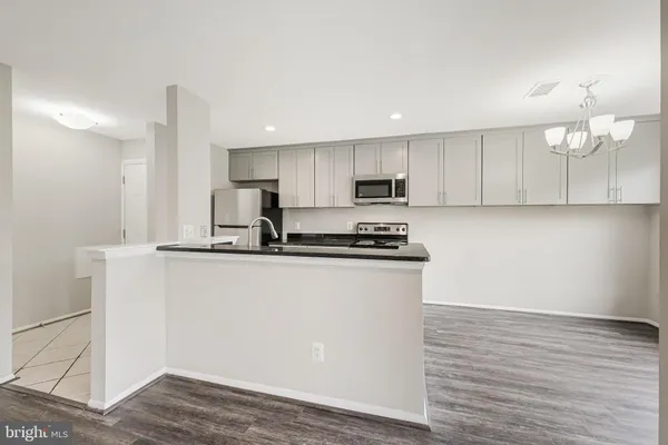 $2,400 | 1719 Ascot Way, Unit 1719D, Reston, VA 20190