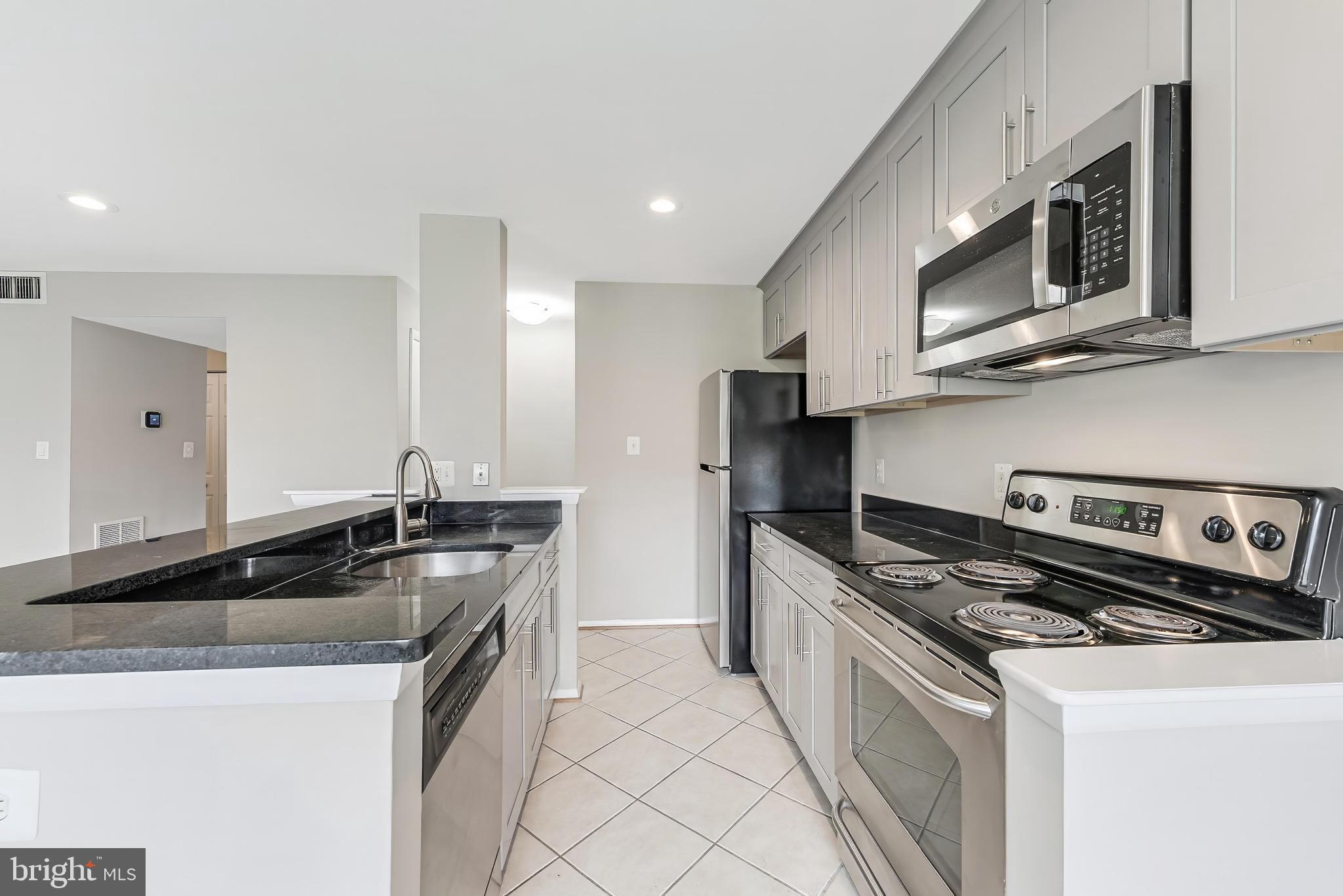 1719 Ascot Way, Unit 1719D Reston, VA 20190 - Photo 13 of 40