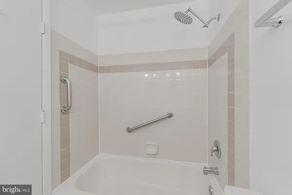 $2,400 | 1719 Ascot Way, Unit 1719D, Reston, VA 20190