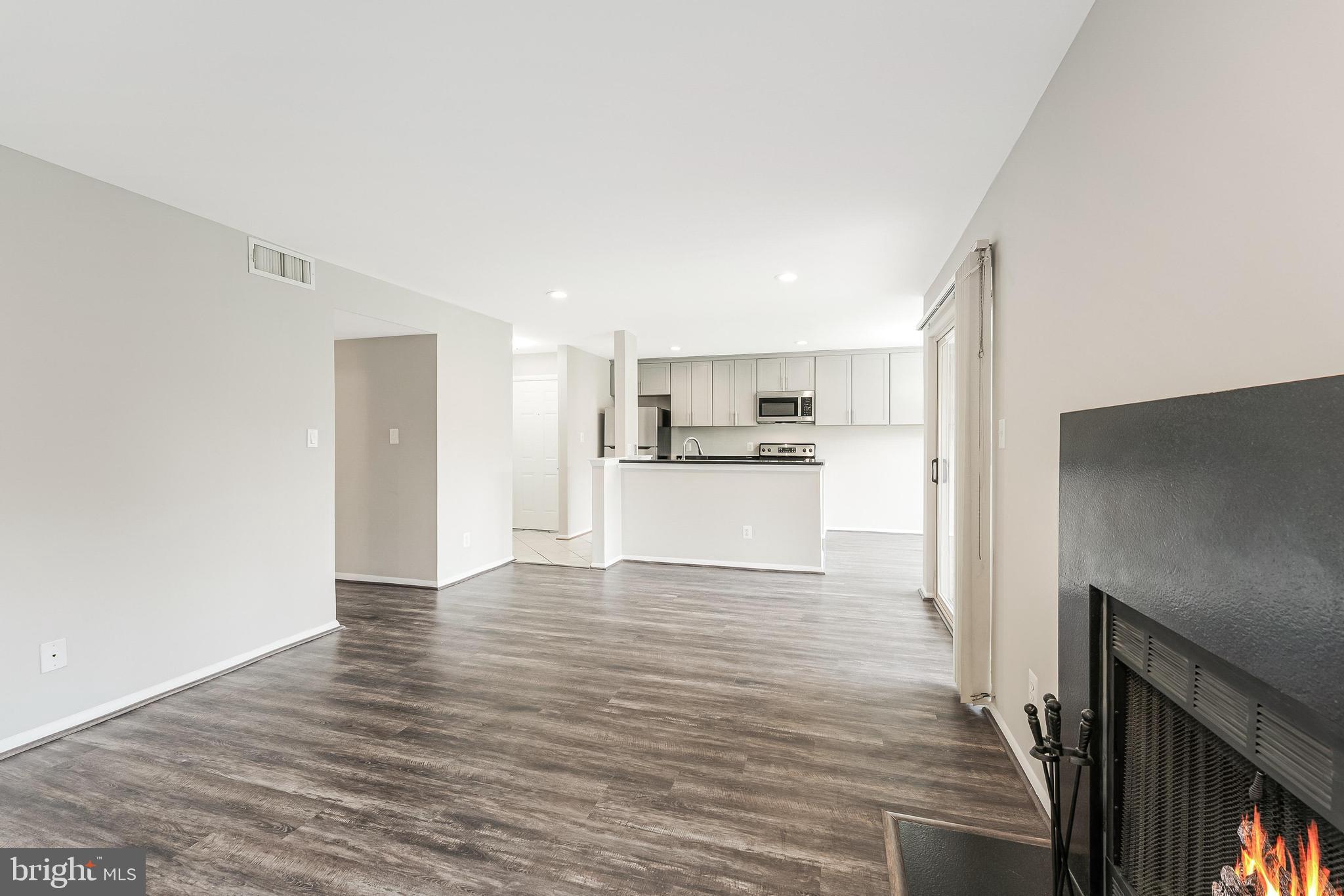 1719 Ascot Way, Unit 1719D Reston, VA 20190 - Photo 8 of 40