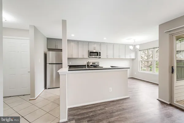 $2,400 | 1719 Ascot Way, Unit 1719D, Reston, VA 20190