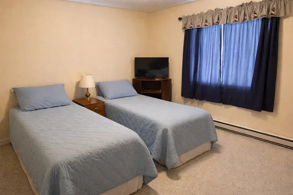 $399,000 | 321 Park Lake Boulevard East, Unit 308, Detroit Lakes, MN 56501