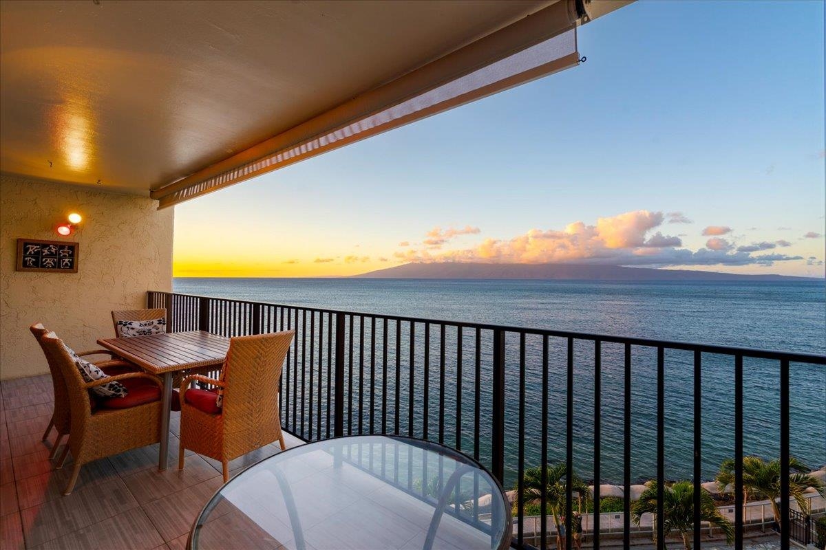 4401 Lower Honoapiilani Road, Unit B503 Lahaina, HI 96761 - Photo 2 of 29