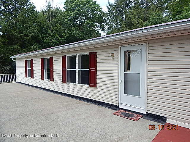 491 Newhart Road Montrose, PA 18801 - Photo 4 of 44 Gallery Image 4