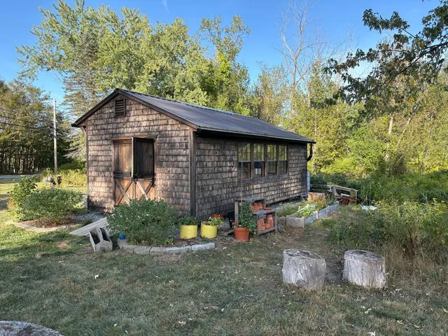 $175,000 | 1612 U.S. Rte 1, Freeport, ME 04032