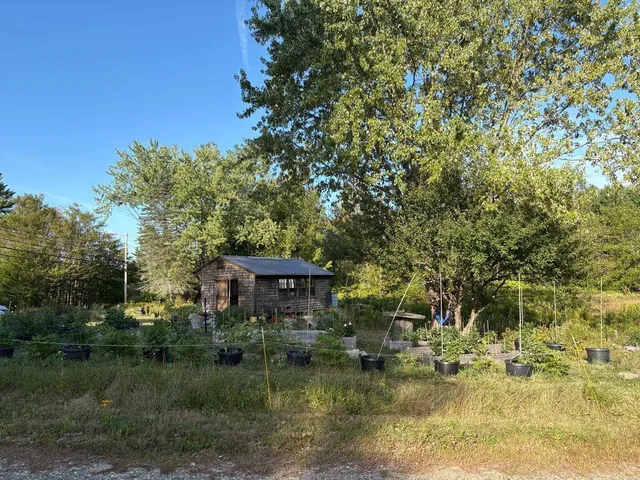 $175,000 | 1612 U.S. Rte 1, Freeport, ME 04032