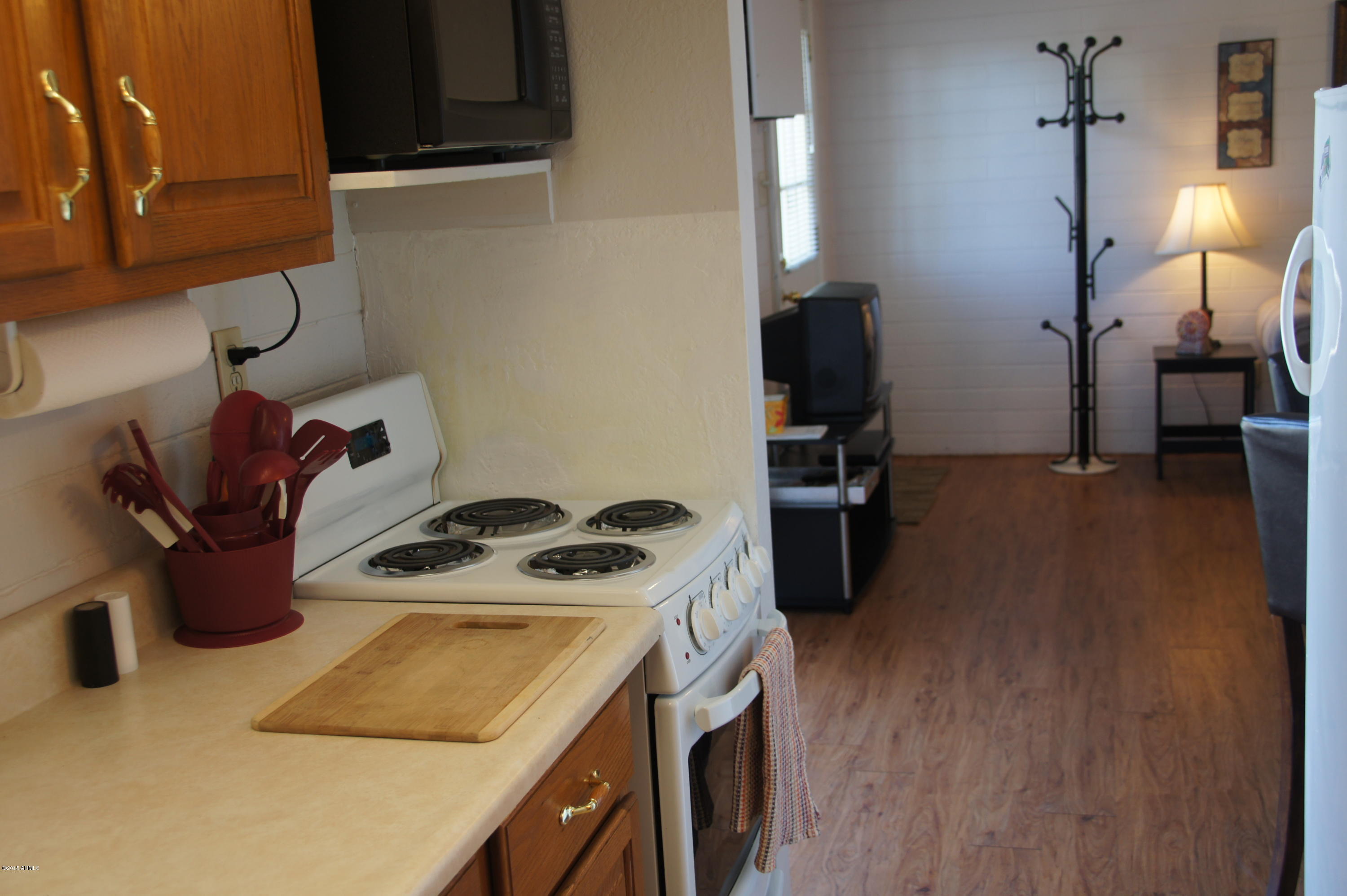 1250 East Bethany Home Road, Unit 26 Phoenix, AZ 85014 - Photo 11 of 19 2015-04-30 03.17.19