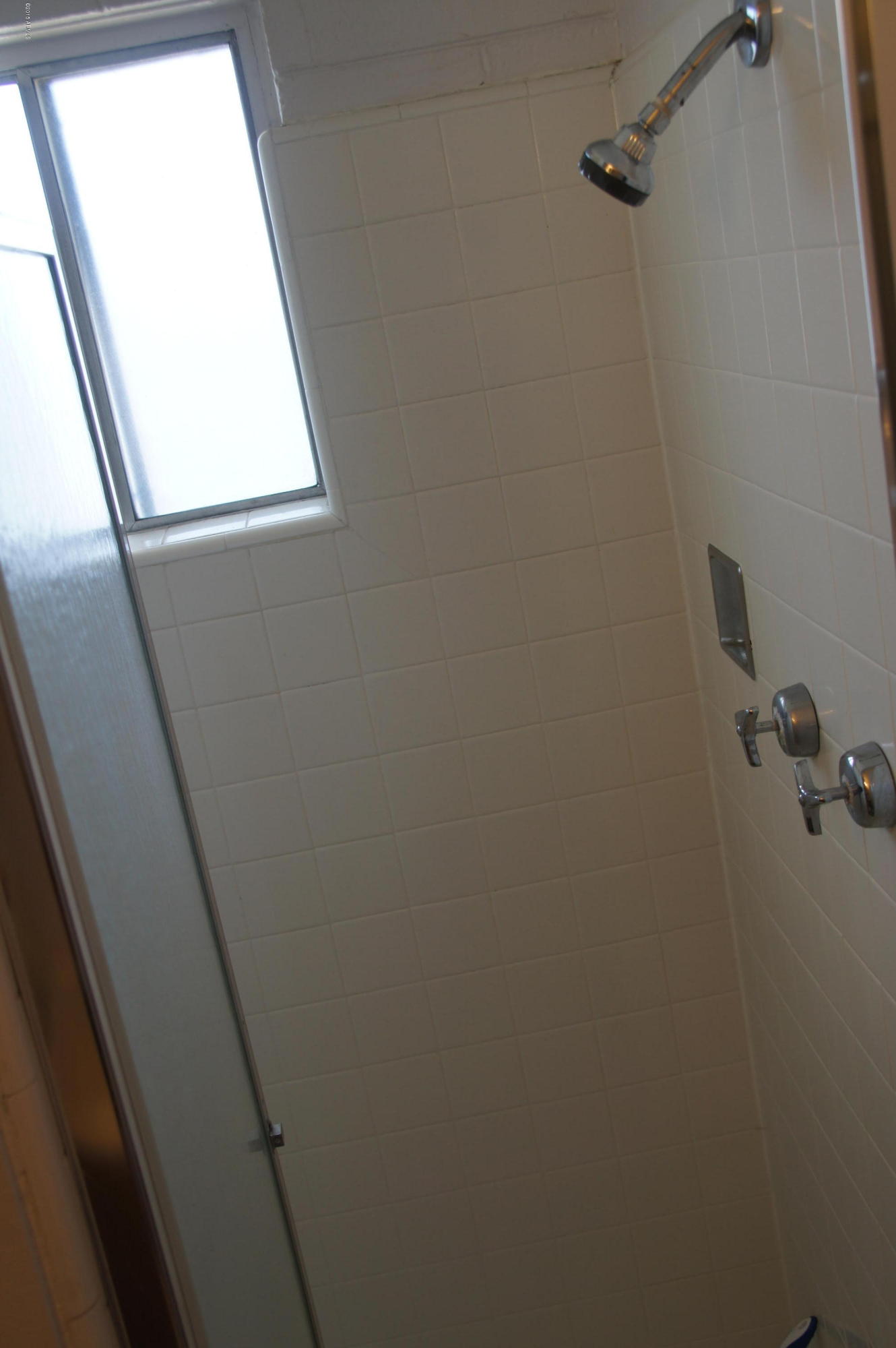 1250 East Bethany Home Road, Unit 26 Phoenix, AZ 85014 - Photo 14 of 19 2015-04-30 03.16.27