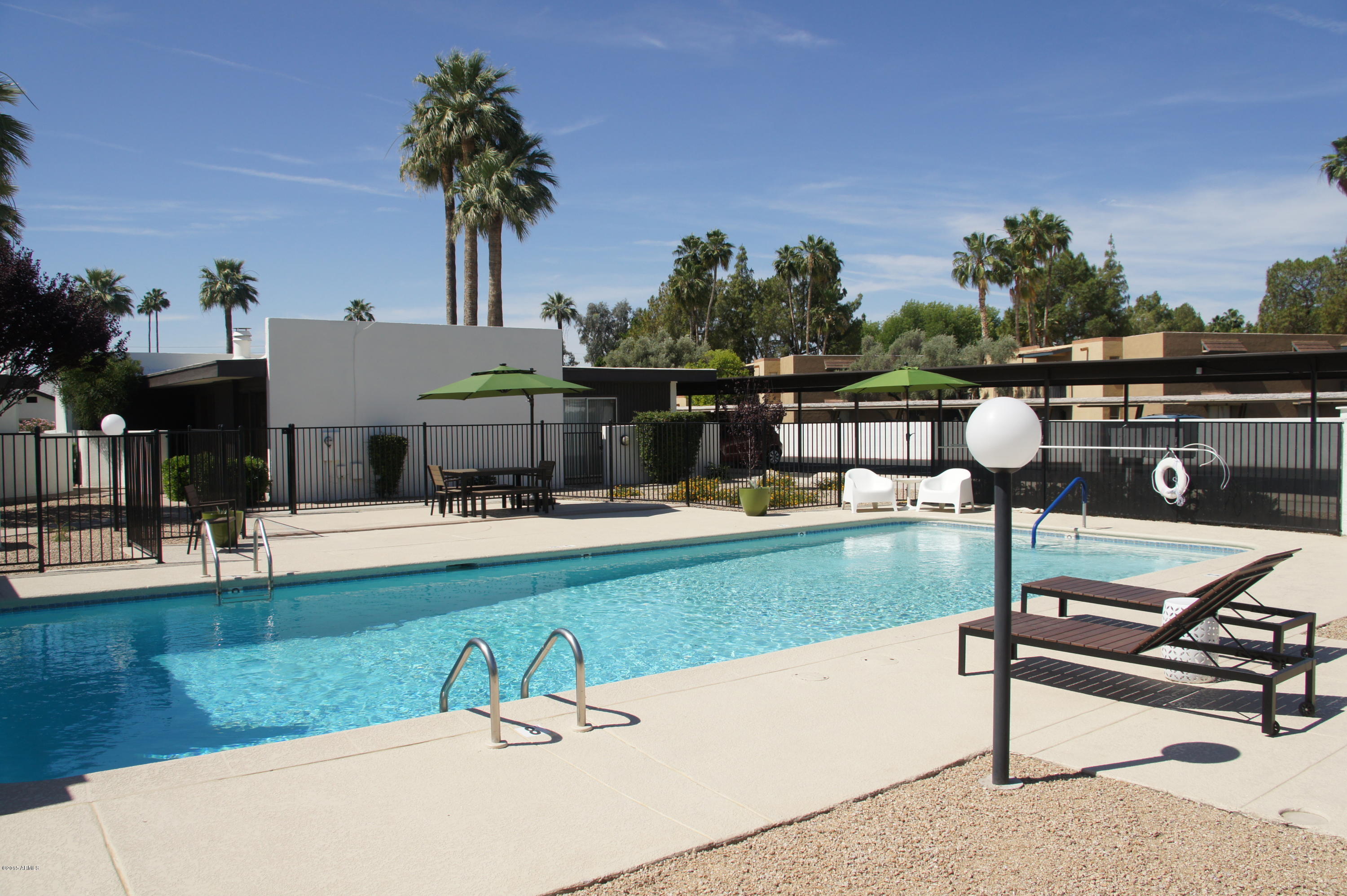 1250 East Bethany Home Road, Unit 26 Phoenix, AZ 85014 - Photo 16 of 19 2015-04-30 22.37.30