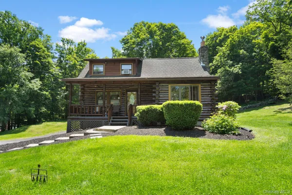 $874,999 | 294 Comfort Trail, Montgomery, NY 12549