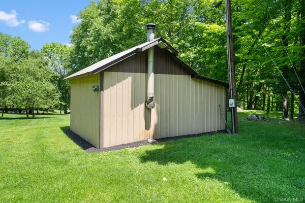$874,999 | 294 Comfort Trail, Montgomery, NY 12549