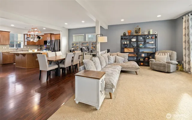 $569,900 | 7907 153rd St Court East, Puyallup, WA 98375