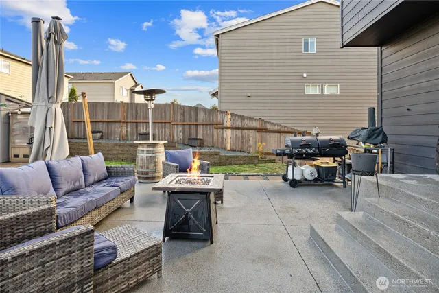 $569,900 | 7907 153rd St Court East, Puyallup, WA 98375