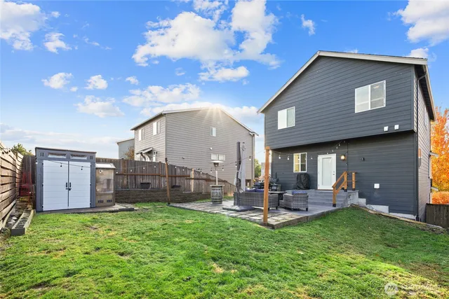 $569,900 | 7907 153rd St Court East, Puyallup, WA 98375