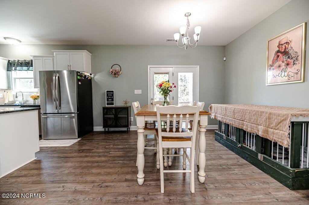 70 Slate Drive Spring Lake, NC 28390 - Photo 12 of 59 70 dining5