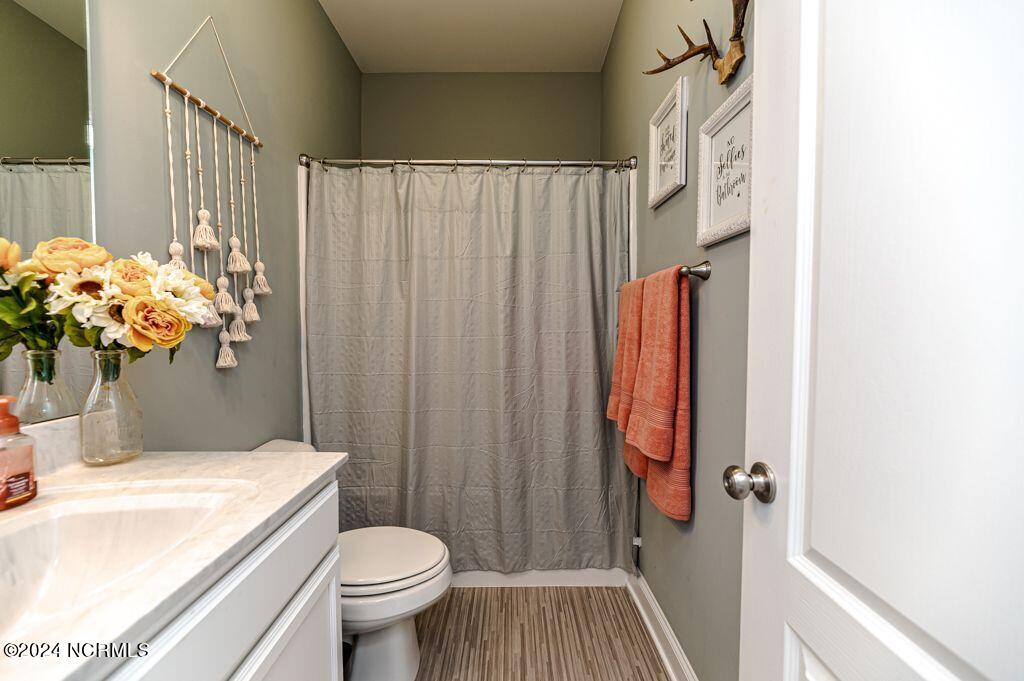 70 Slate Drive Spring Lake, NC 28390 - Photo 26 of 59 70 ds bath2