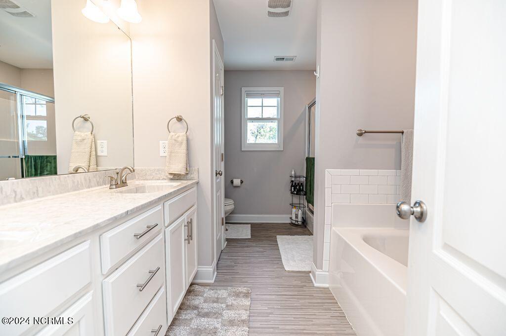 70 Slate Drive Spring Lake, NC 28390 - Photo 36 of 59 70 masbath4