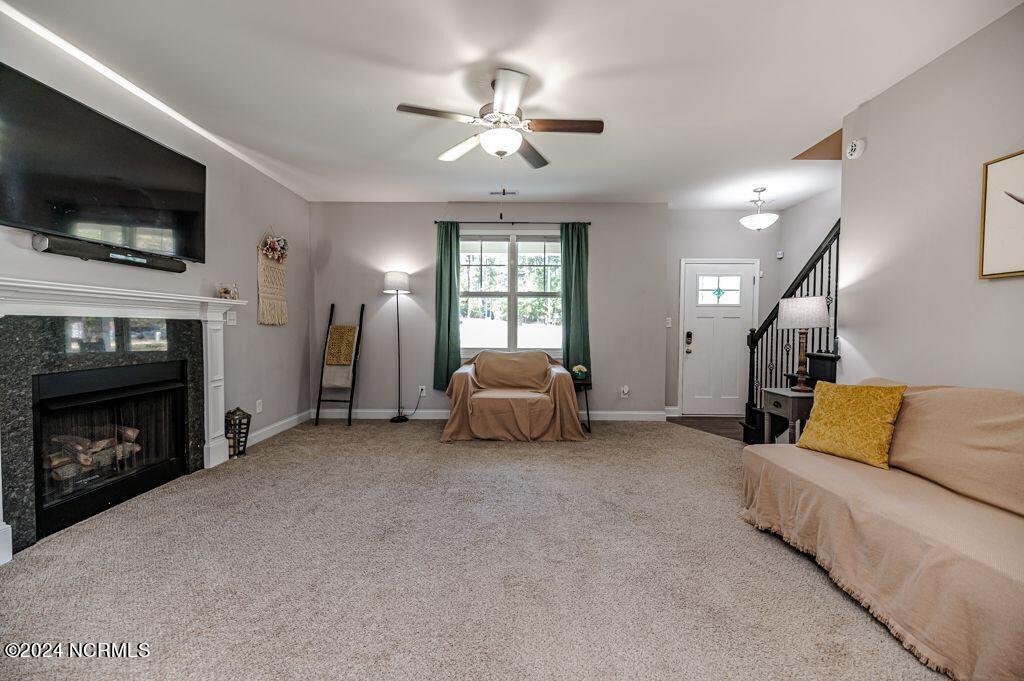 70 Slate Drive Spring Lake, NC 28390 - Photo 10 of 59 70 living