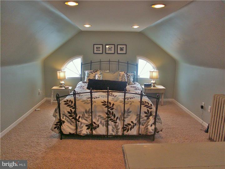 1609 Greenway Road Havertown, PA 19083 - Photo 20 of 24