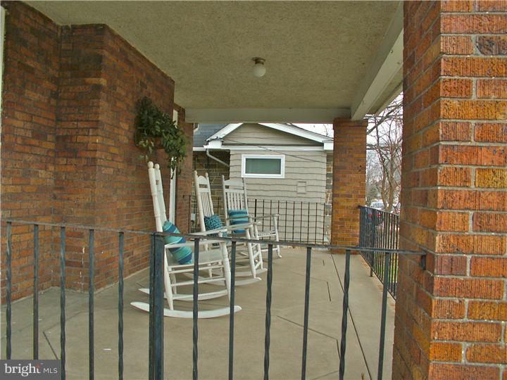 1609 Greenway Road Havertown, PA 19083 - Photo 3 of 24