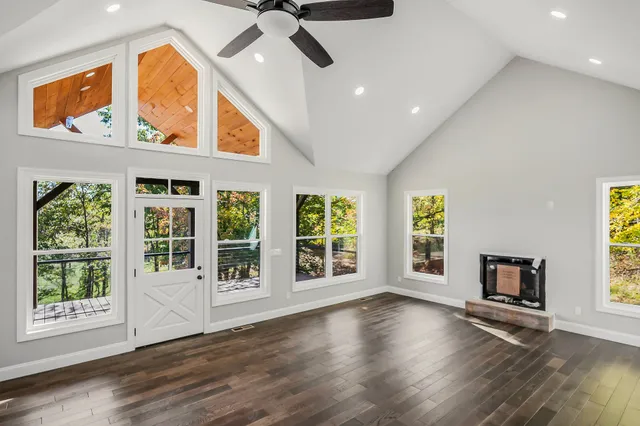 $779,000 | 260 Billy Beason Lane, Livingston, TN 38570