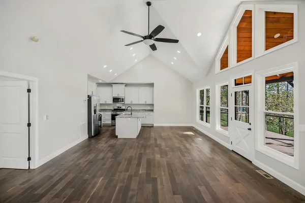 $699,000 | 260 Billy Beason Lane, Livingston, TN 38570