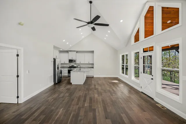 $779,000 | 260 Billy Beason Lane, Livingston, TN 38570