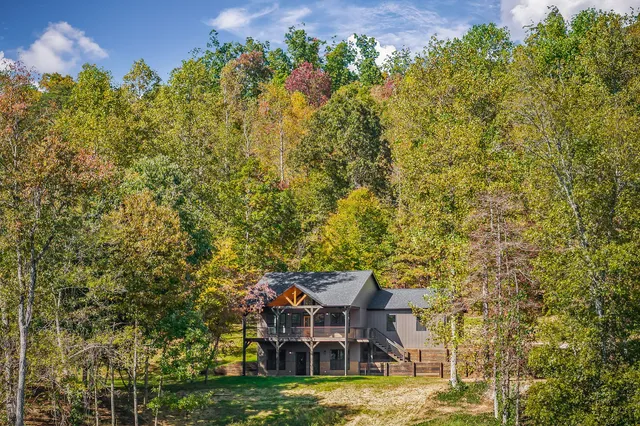 $779,000 | 260 Billy Beason Lane, Livingston, TN 38570