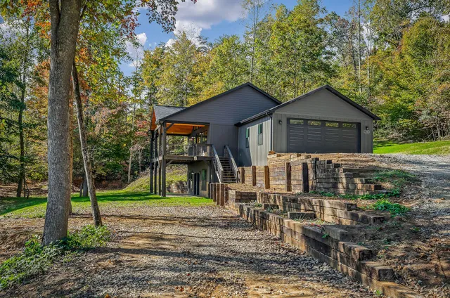 $779,000 | 260 Billy Beason Lane, Livingston, TN 38570
