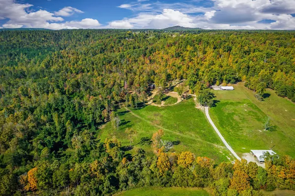 $699,000 | 260 Billy Beason Lane, Livingston, TN 38570