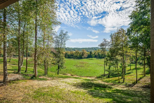 $779,000 | 260 Billy Beason Lane, Livingston, TN 38570