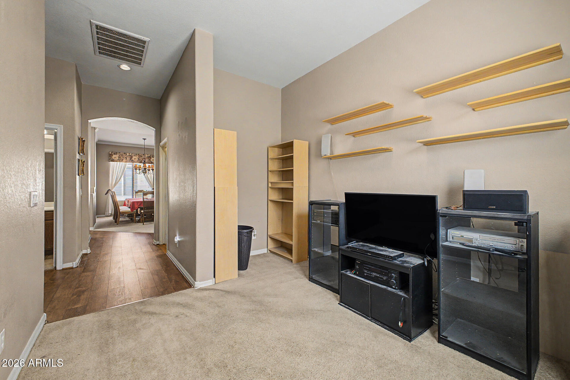 4394 South Strong Box Road Gold Canyon, AZ 85118 - Photo 26 of 33 a view of a living room