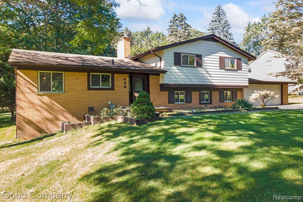 446 Rochdale Drive South Rochester Hills, MI 48309 - Photo 2 of 50