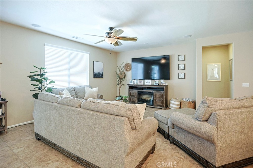 25362 Lone Acres Road Menifee, CA 92584 - Photo 16 of 73