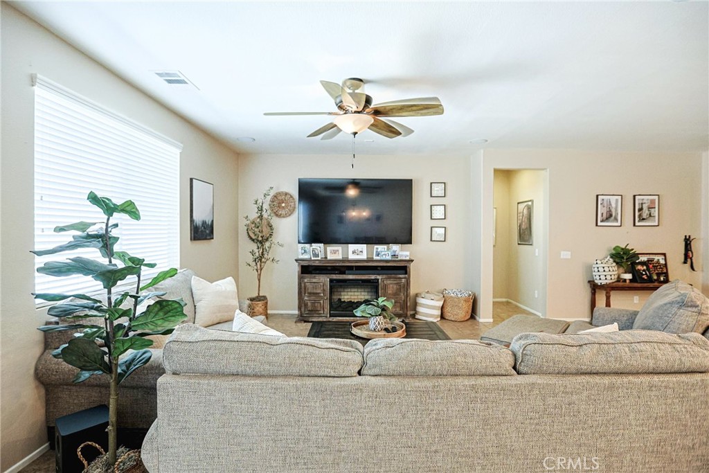 25362 Lone Acres Road Menifee, CA 92584 - Photo 17 of 73