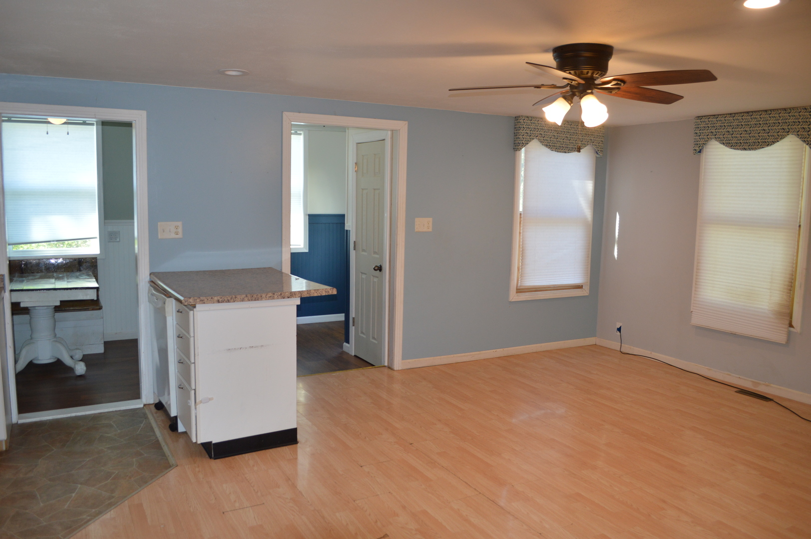 309 South Main Street Walnut, IL 61376 - Photo 13 of 28